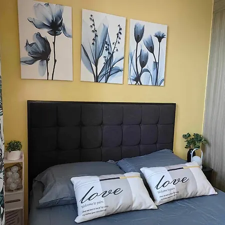 Condo Near Moa, Naia, Picc, & Ccp That Is Comfy With A View!