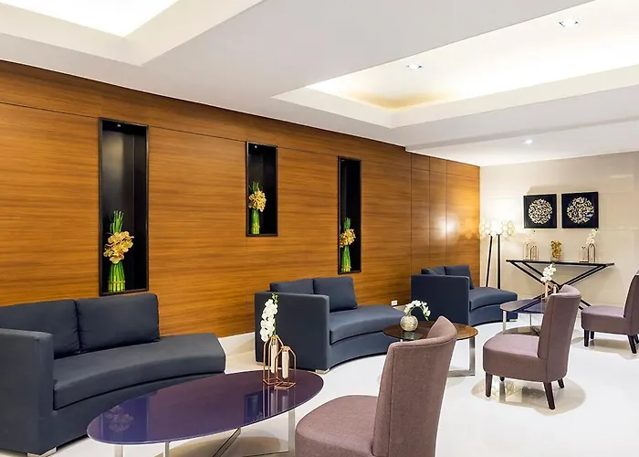 Near Moa, Naia, Picc, & Ccp That Is Comfy With A View! Apartment