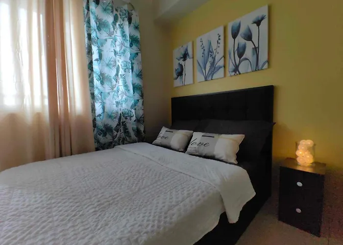 Near Moa, Naia, Picc, & Ccp That Is Comfy With A View! Apartment *